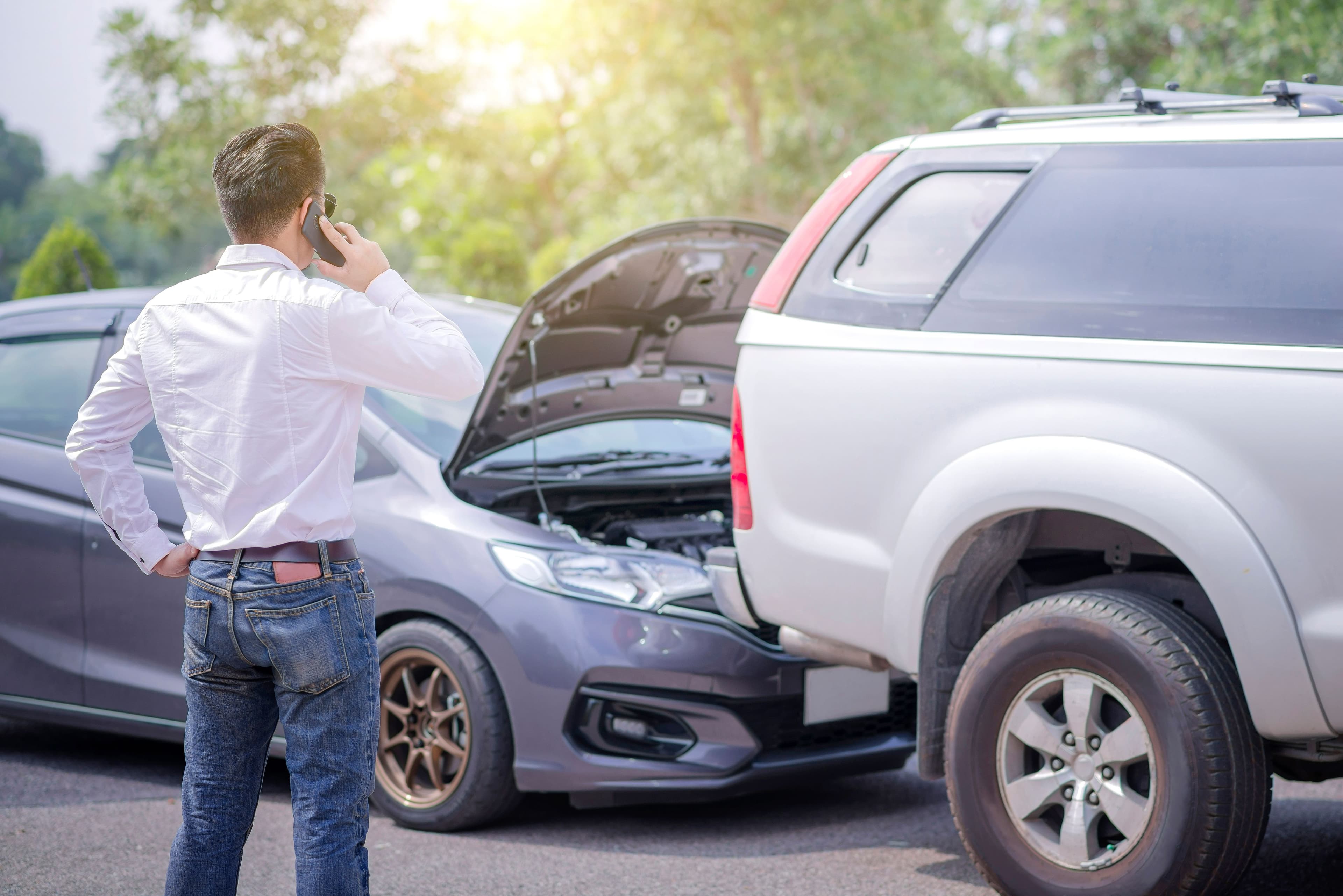 Defensa Legal en Casos de Accidentes Automovilísticos Graves